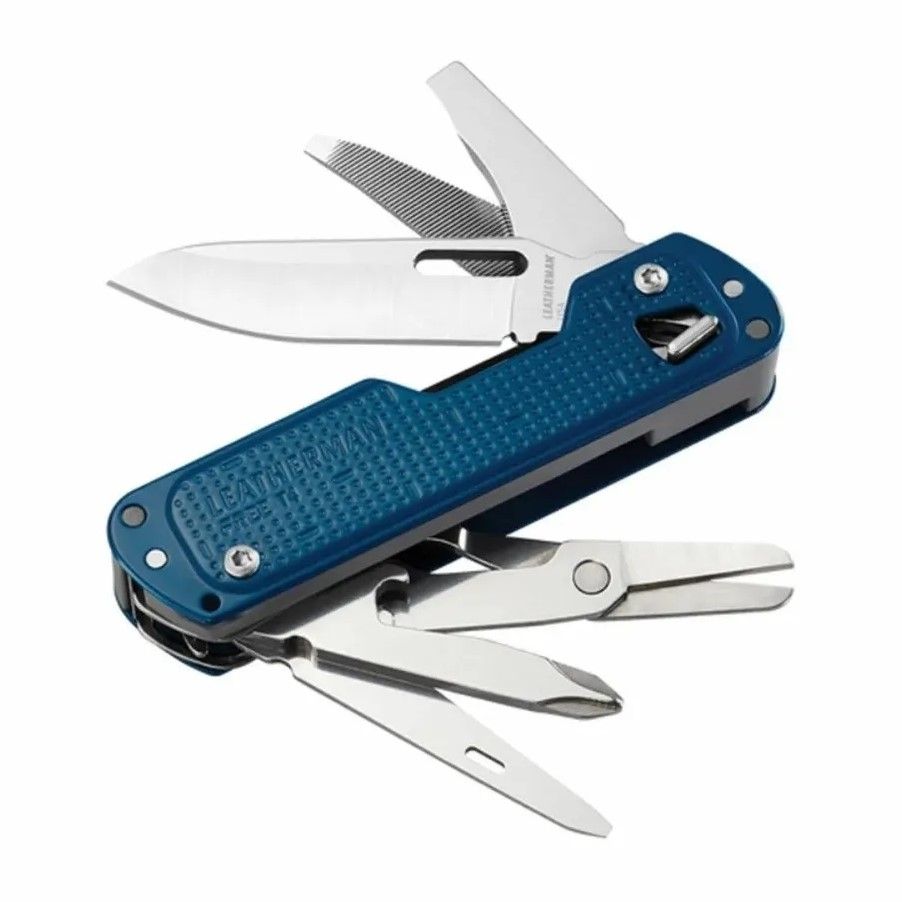 Мультитул FREE T4/BOX-INT NAVY 832879 Leatherman
