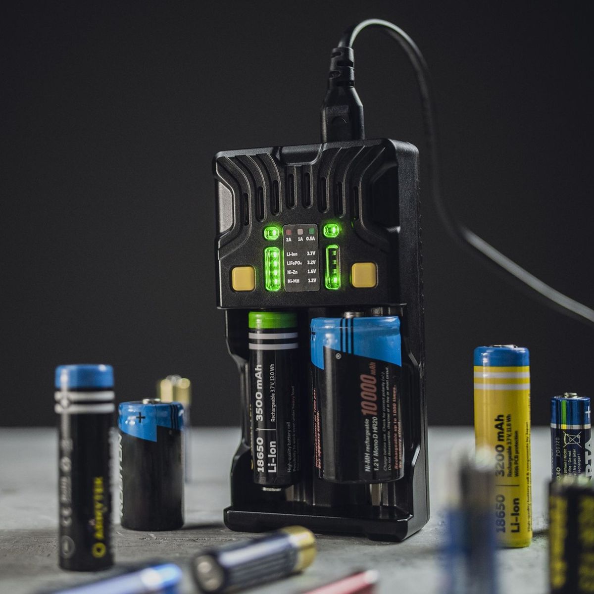 Зарядное устройство Uni C2 Plug Type C Armytek
