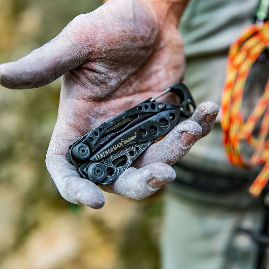 Мультитул SKELETOOL Coyote Tan 832207 Leatherman