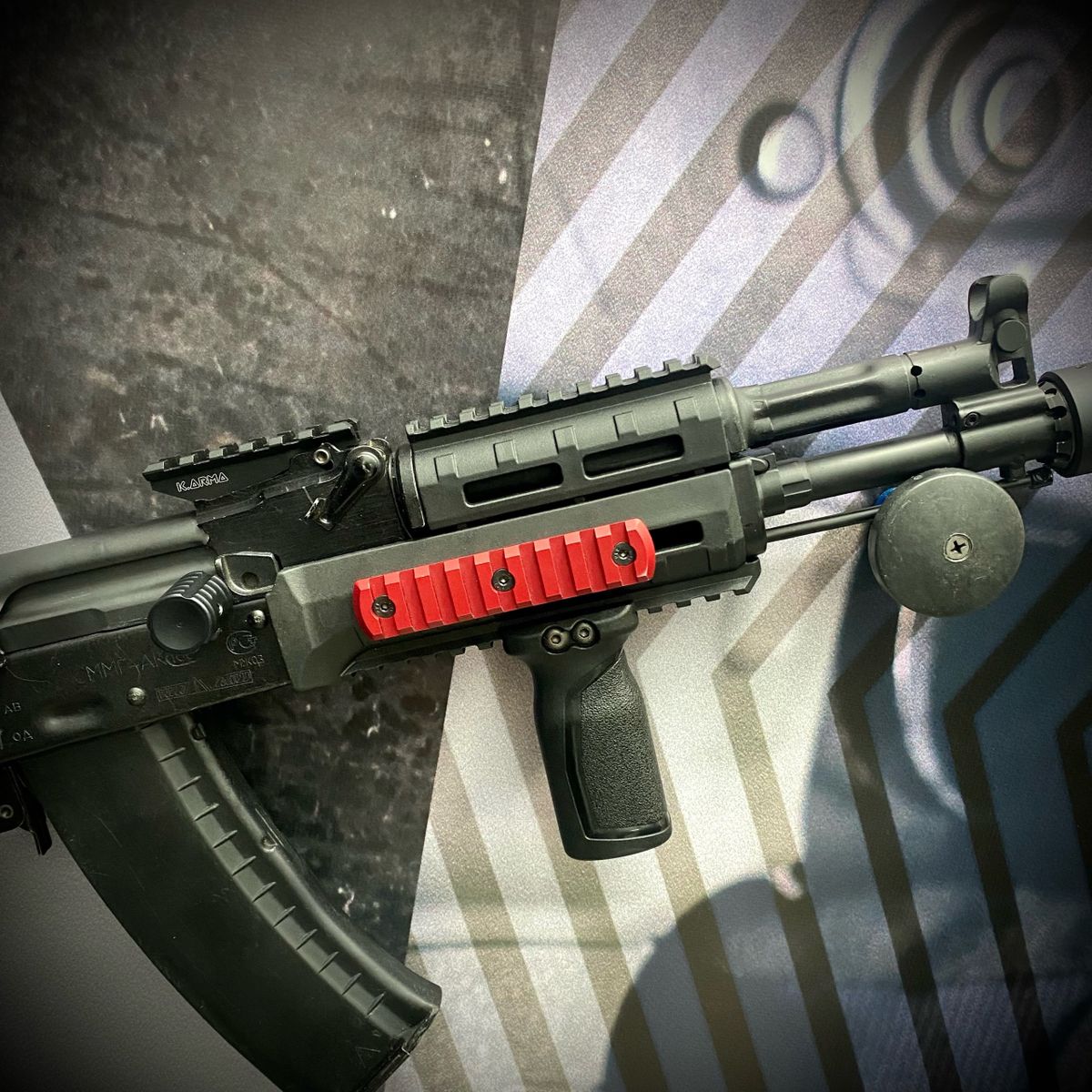 Цевье АК с планками Пикатинни и слотами M-LOK KEY-200 K.Arma