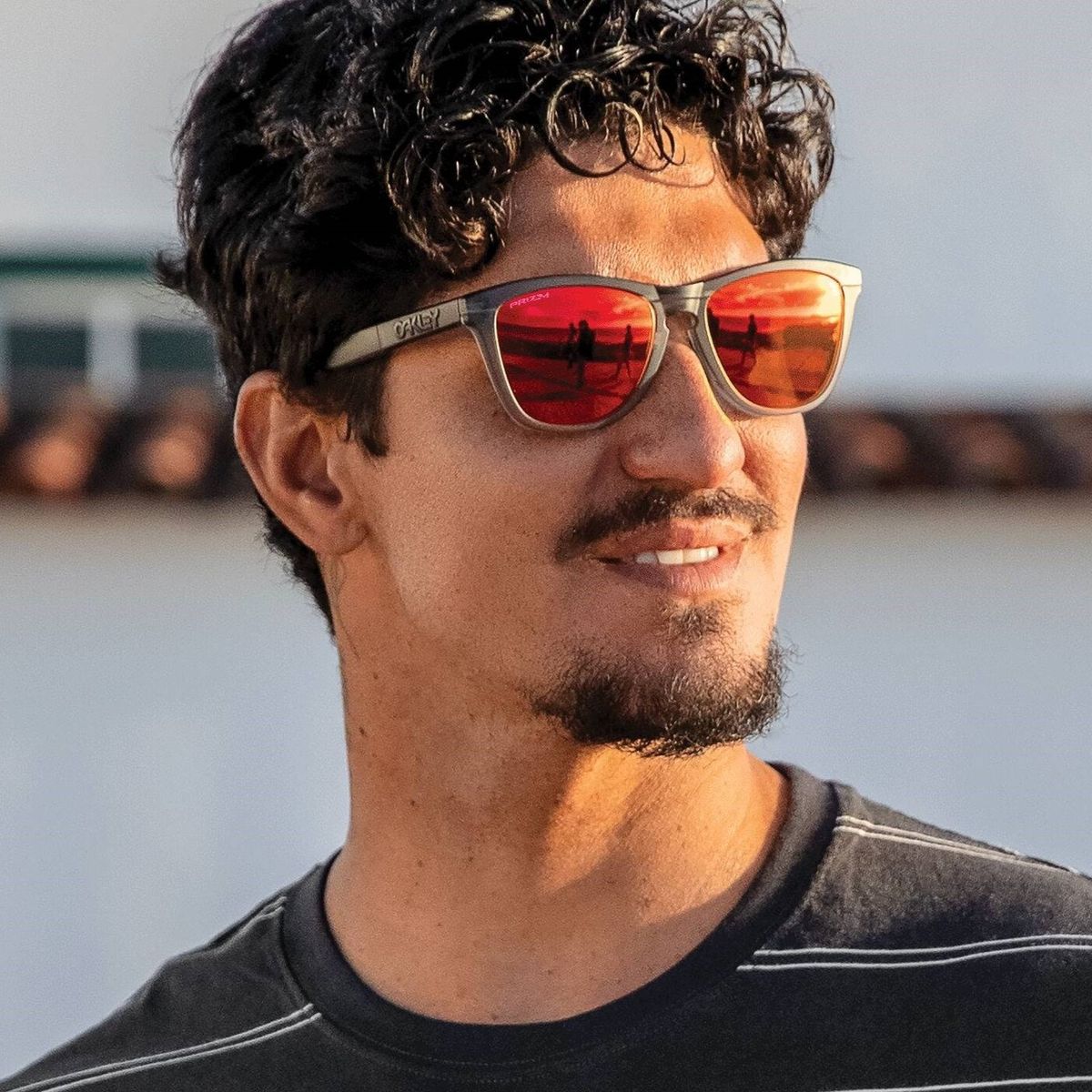 Очки Frogskins Range OO9284 928401 55 Oakley