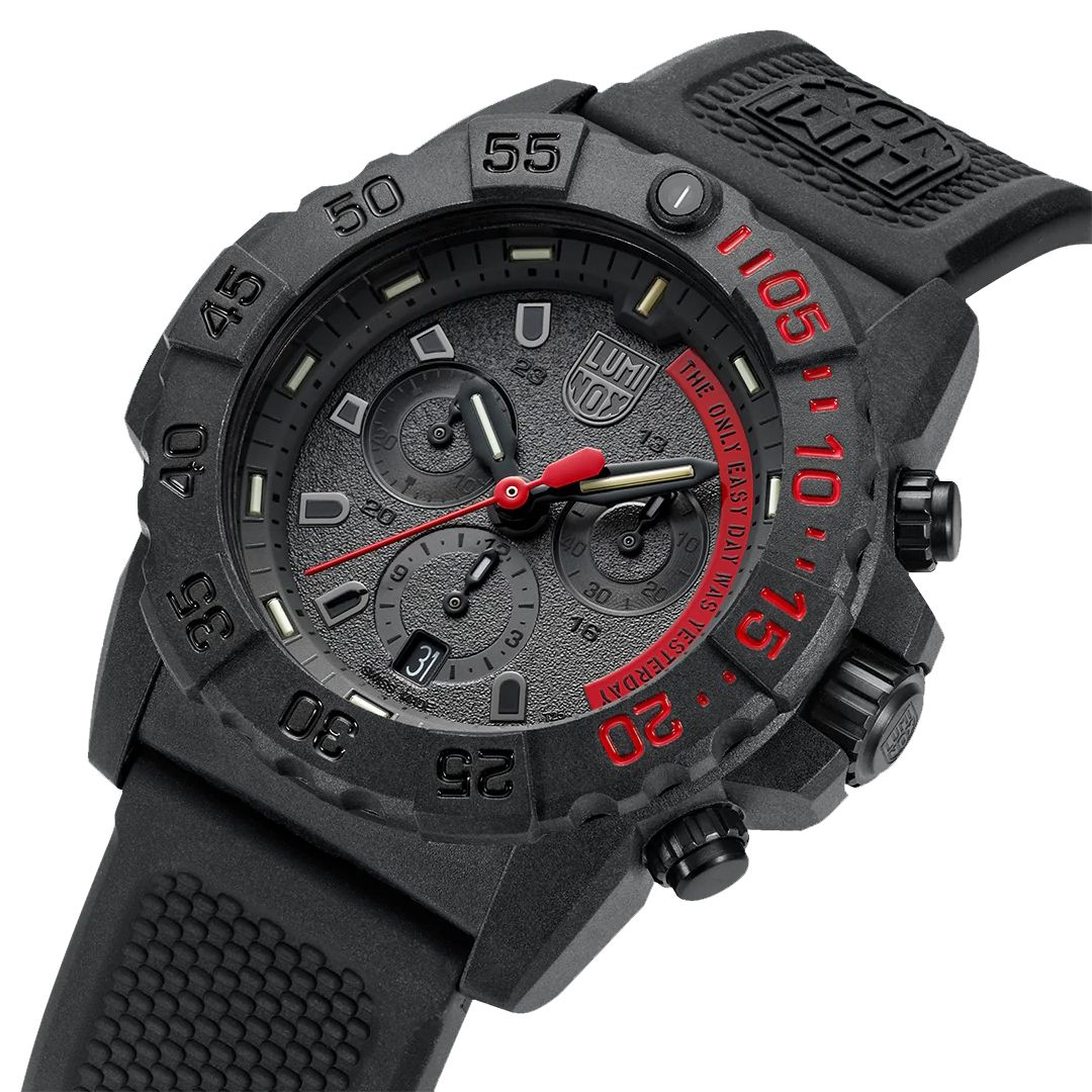 Часы XS.3581.EY Navy SEAL Chronograph Luminox