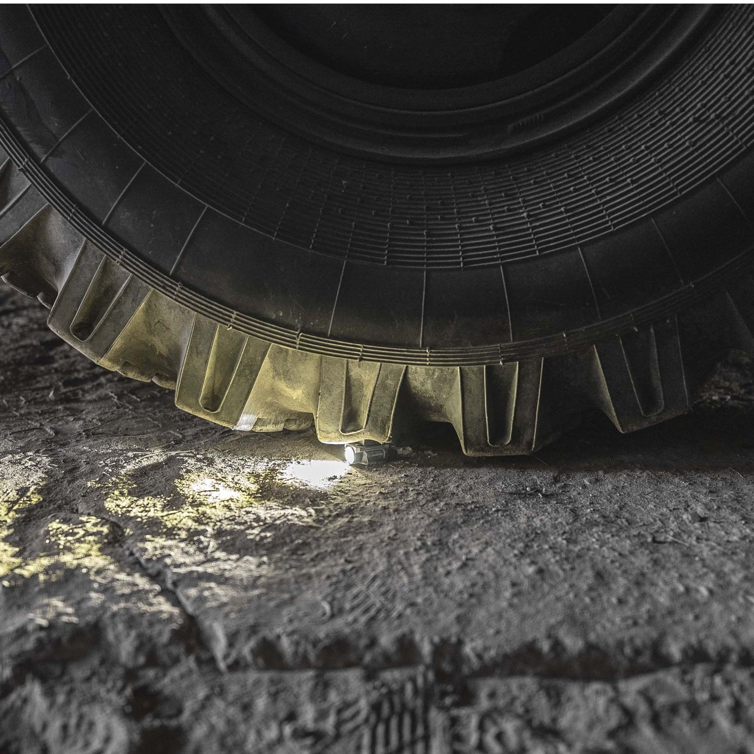 Фонарь Buckler M1 Белый свет Armytek