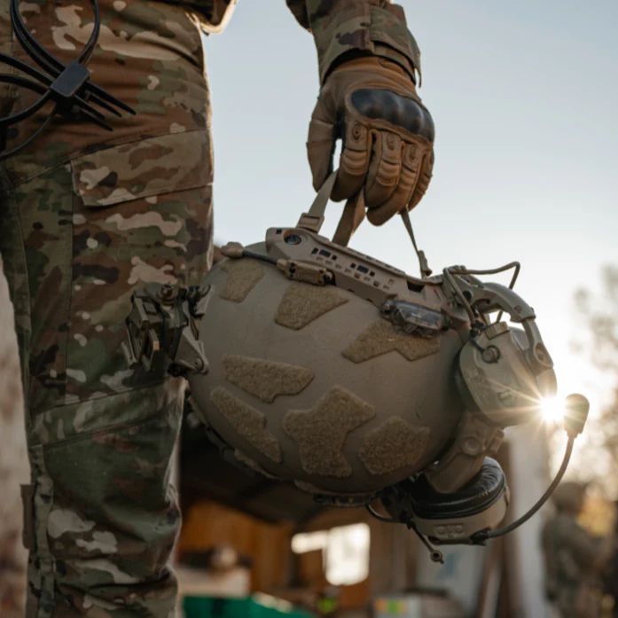 Фонарь тактический SWITCH RAILINK Tan Princeton Tec