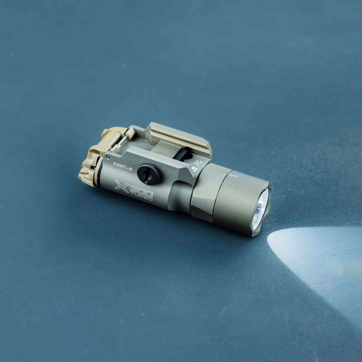 Фонарь X300T-B Turbo TAN SureFire