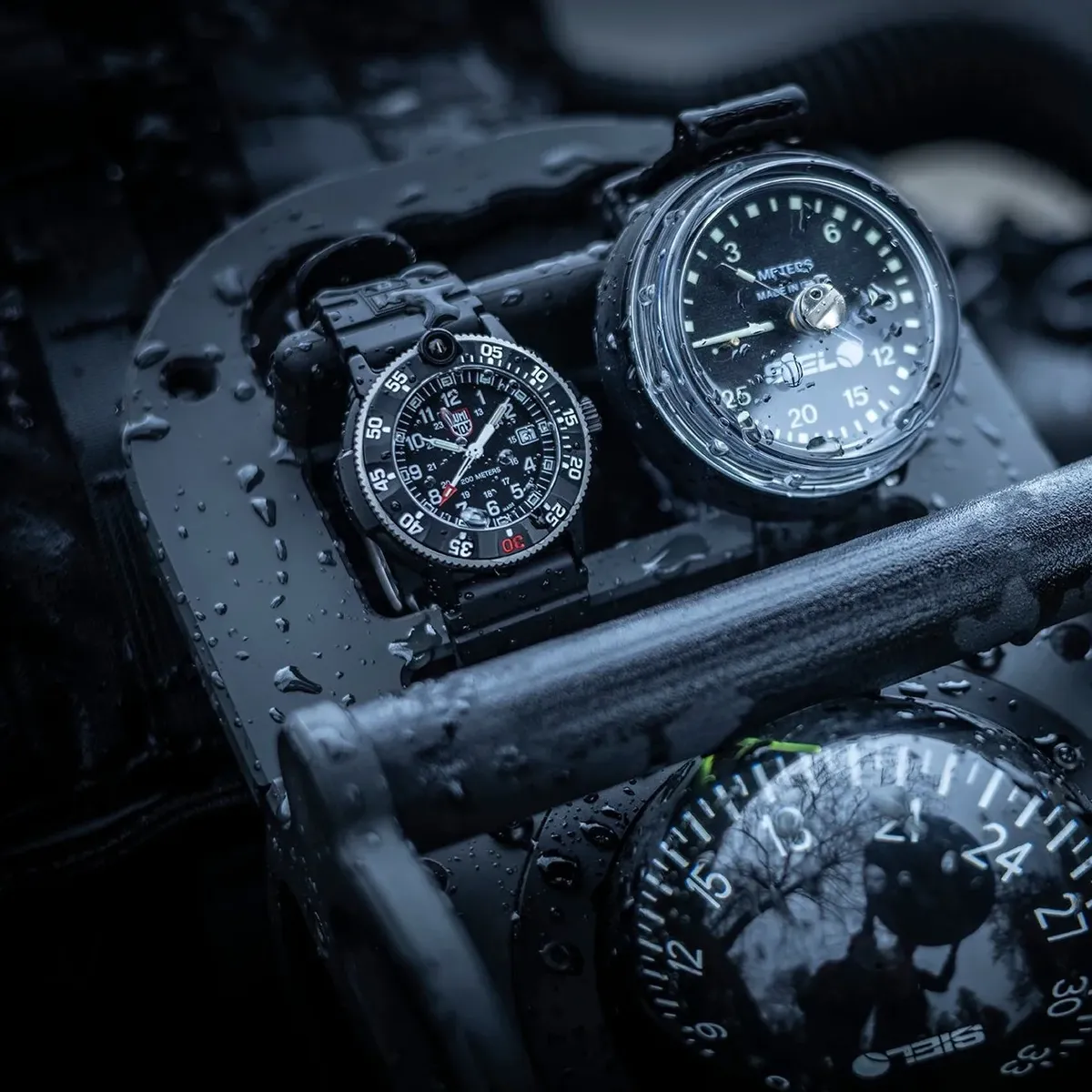 Часы XS.3001.H.SET Original Navy Seal Evo Luminox