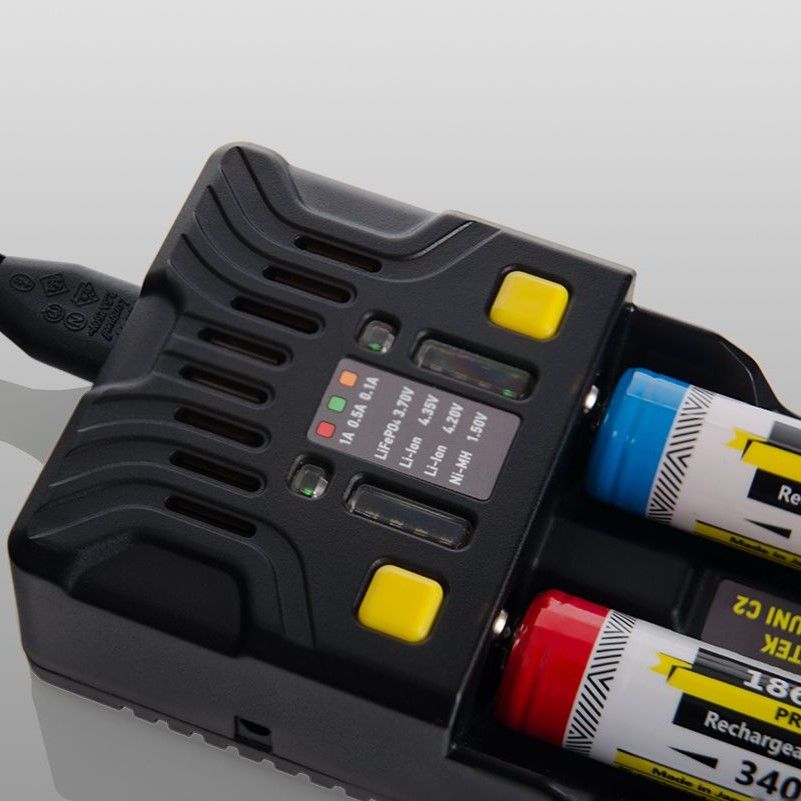 Зарядное устройство Uni C2 Plug Type C Armytek