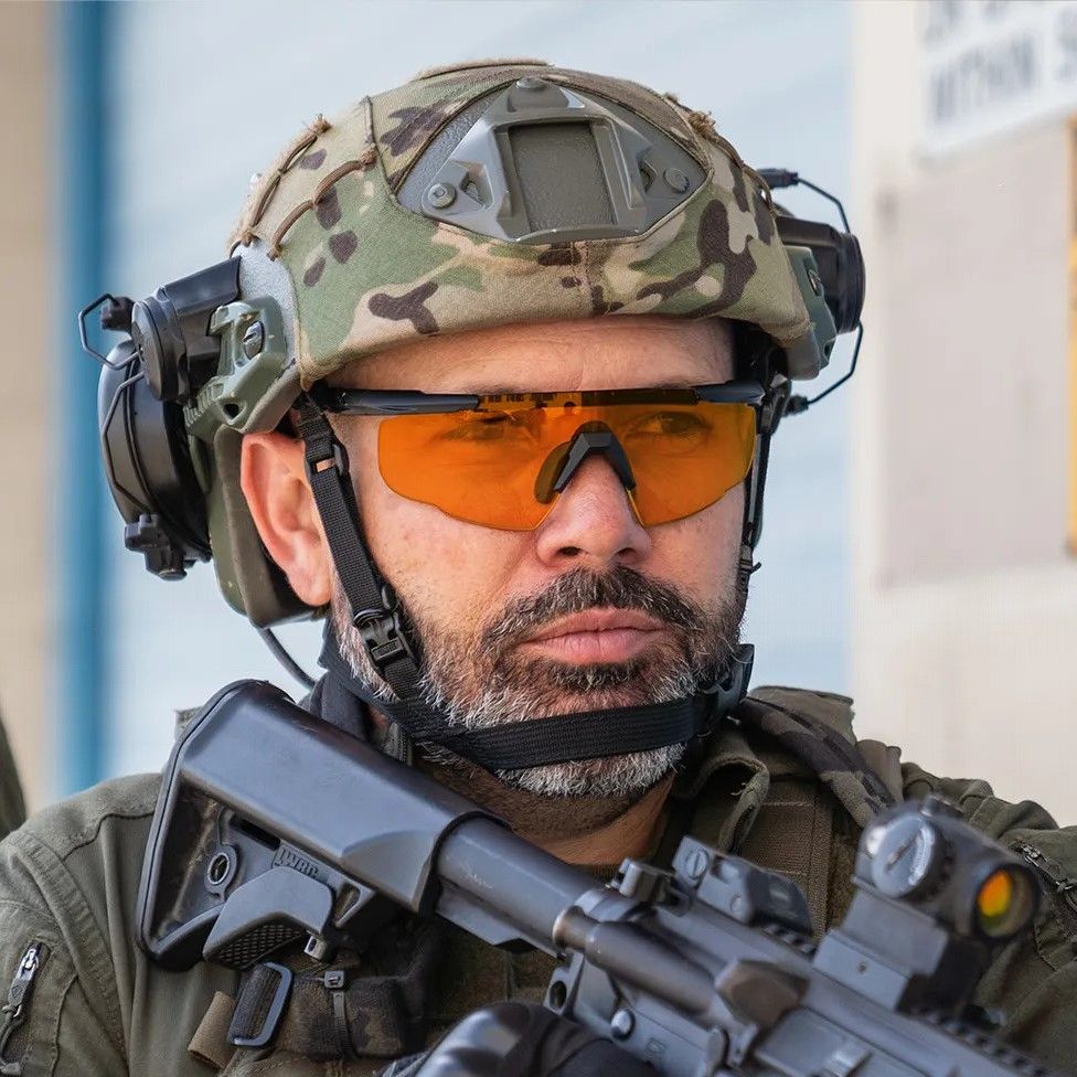 Баллистические очки Saber Advanced 1 линза 301 Wiley-X