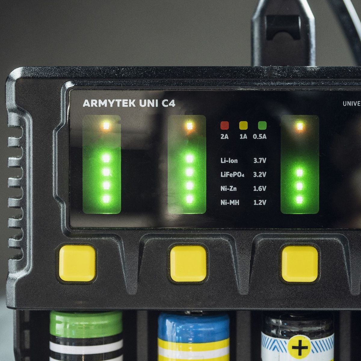 Зарядное устройство Uni C4 Plug Type C Armytek