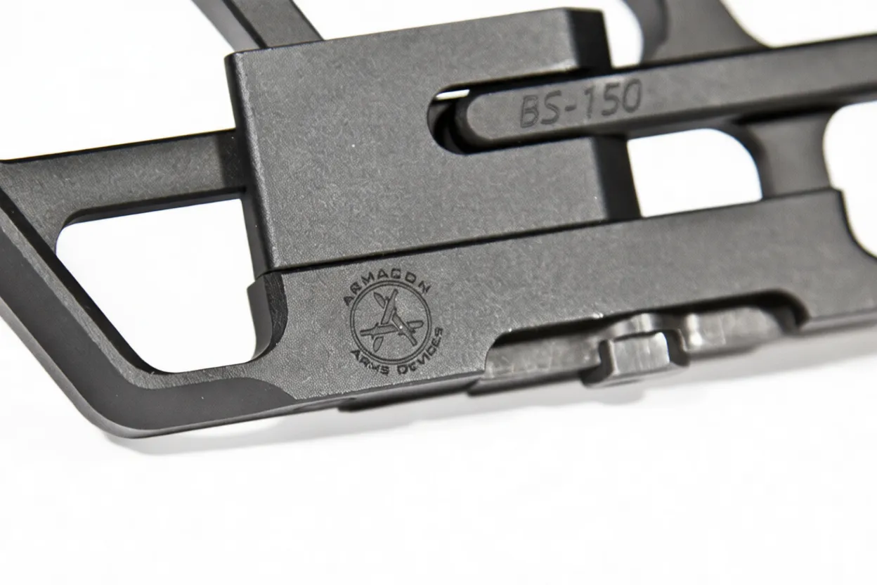 Кронштейн боковой АК BS-150 комплект P-1 с планкой Пикатинни Armacon