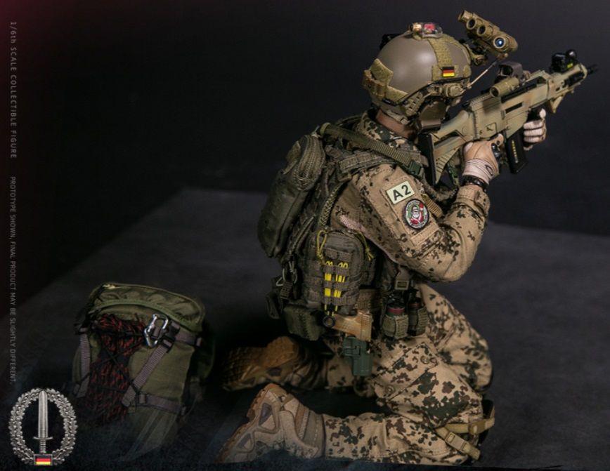 Коллекционная фигурка 1/6 78054 - KSK (KOMMANDO SPEZIALKRÄFTE) - LEADER Action Figure DAMTOYS