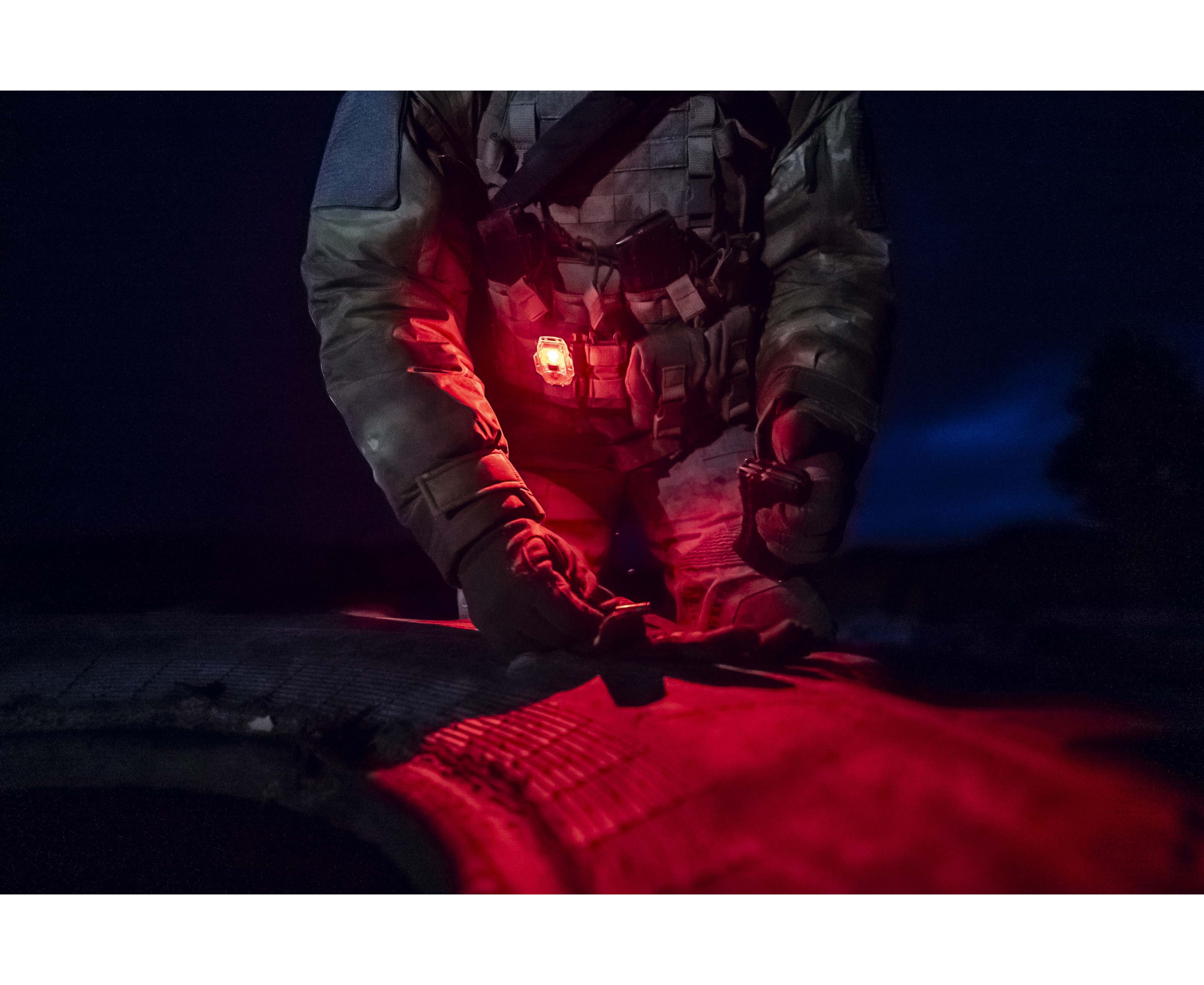 Маяк Crystal Pro IR Grey мультифонарь Armytek