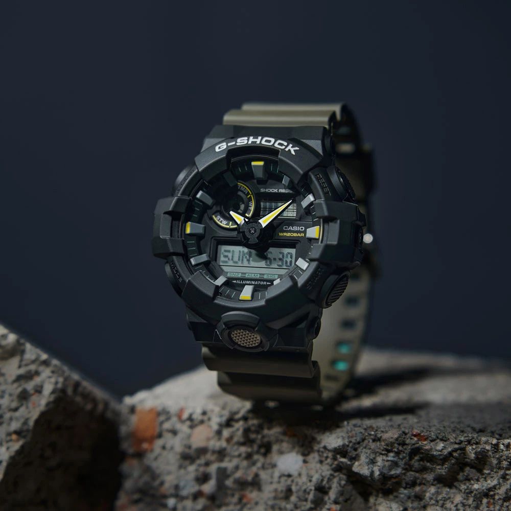 Часы G-SHOCK GA-710TU-1A3 Casio