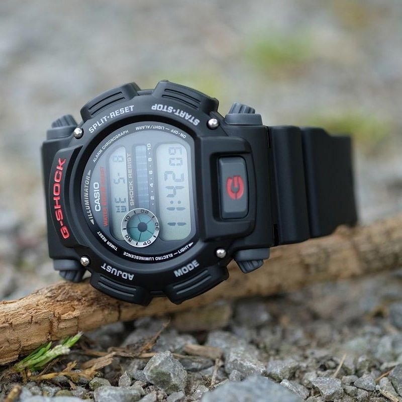 Часы G-SHOCK DW-9052-1V Casio