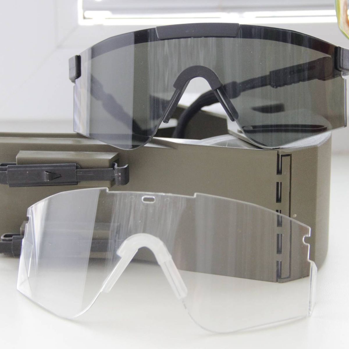 Очки Z87 U.S. Military Surplus Specs противоосколочные в кейсе, 2 линзы MSA