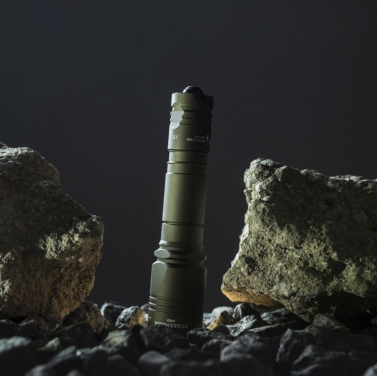 Фонарь Dobermann Pro Magnet USB Olive Теплый Свет Armytek